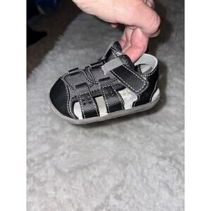 See Kai Run Basics “Water Friendly” Classic Fisherman Sandals. Great Shape